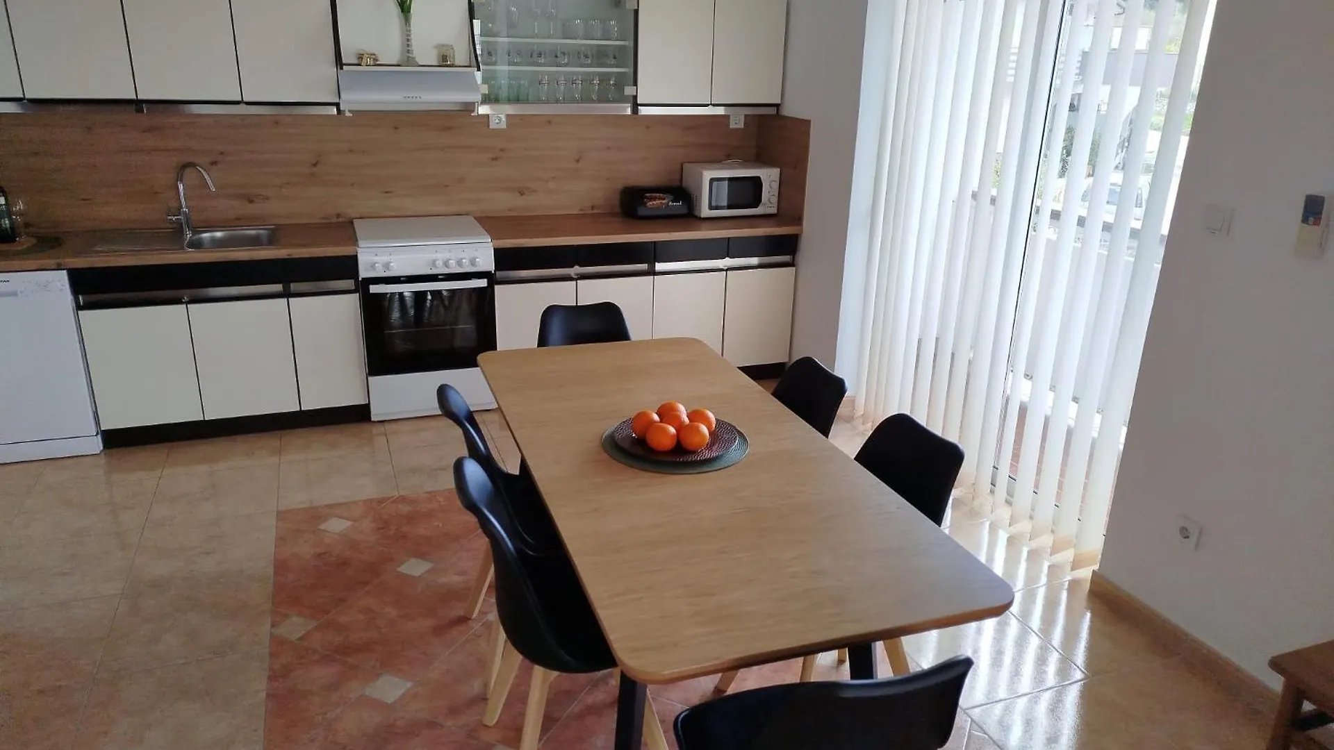 Apartman Ana Rab Town 0*,